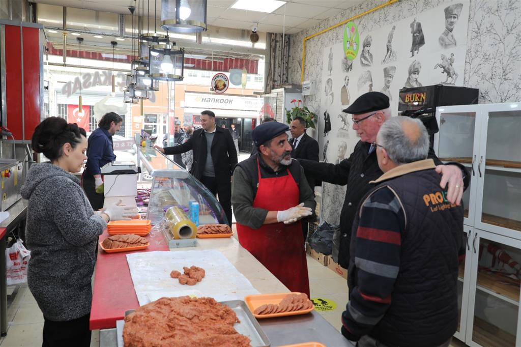 Kazım Kurt: “Açlık sınırı Mart ayında 20 bin lirayı aştı”