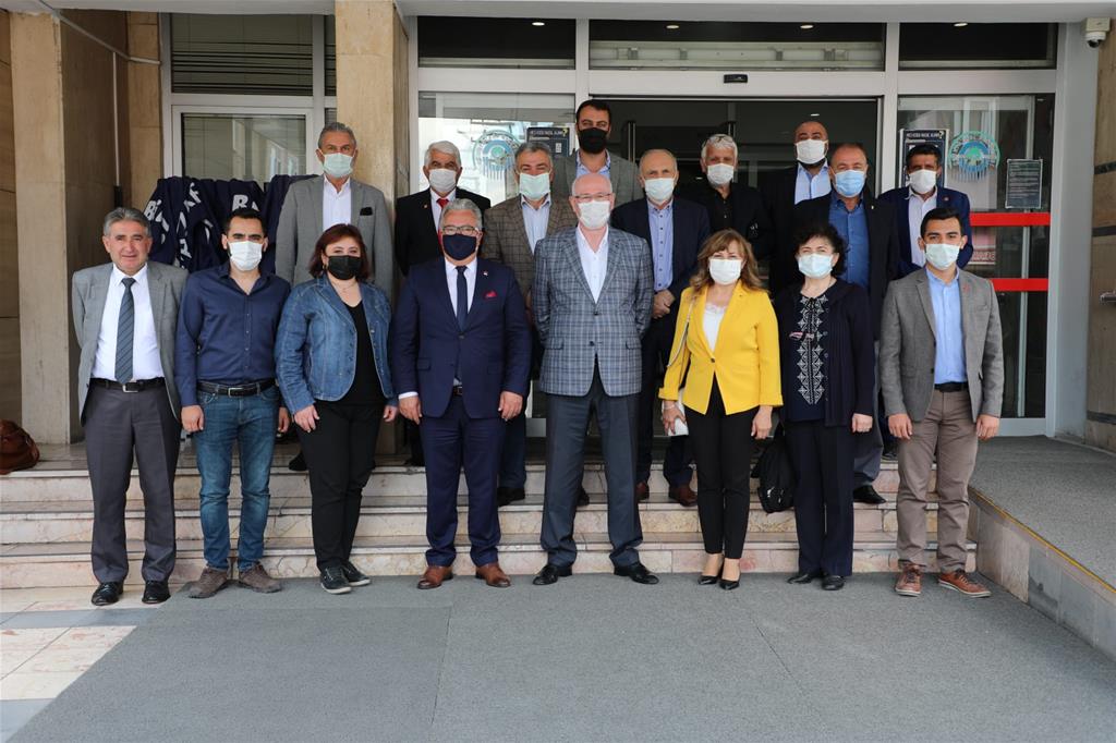 CHP Eskişehir İl Yönetimi Başkan Kurt’u ziyaret etti