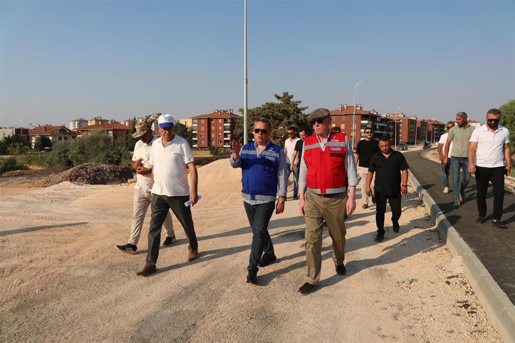 Odunpazarı Belediyesi’nden Kızılyer’e büyük yatırım: 37 sokakta yol ve kaldırım çalışması başladı